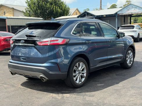 Used 2019 Ford Edge Titanium FWD image 6