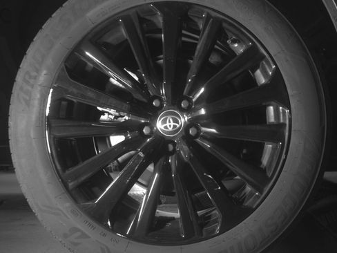 Used 2025 Toyota Highlander XSE AWD/4WD image 15