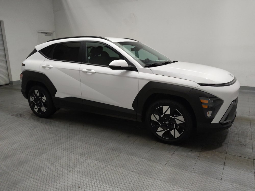 Used 2025 Hyundai Kona SEL FWD image 11