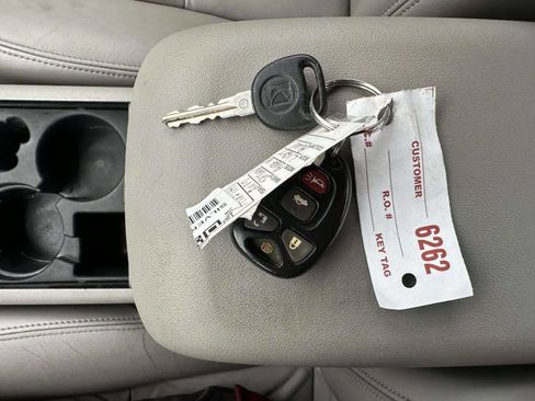Used 2007 Saturn Aura XR w/ Premium Trim Pkg FWD image 35