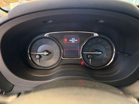 Used 2017 Subaru WRX Premium image 18