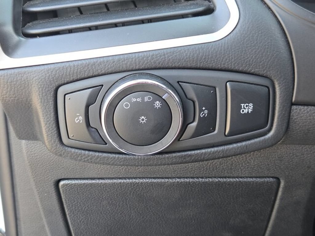 Used 2024 Ford Edge SEL AWD/4WD image 27
