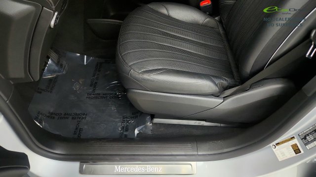 Used 2023 Mercedes-Benz EQS 580 4MATIC SUV image 49