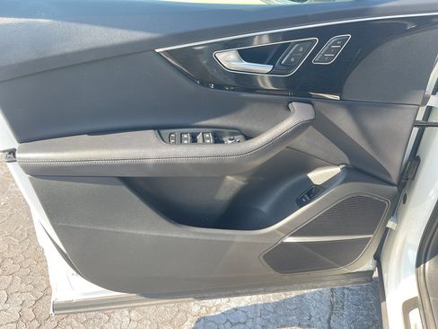 Used 2024 Audi Q7 Premium Plus image 19