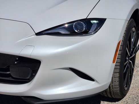 New 2026 MAZDA MX-5 Miata RF Grand Touring RWD image 5