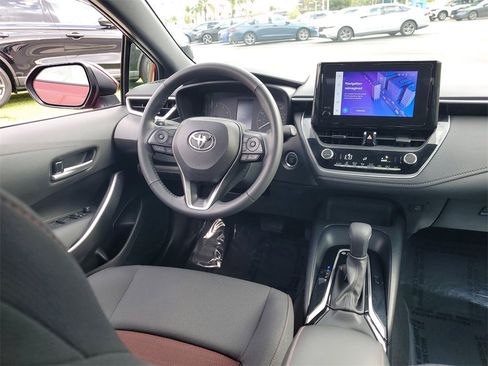 Used 2023 Toyota Corolla SE image 10