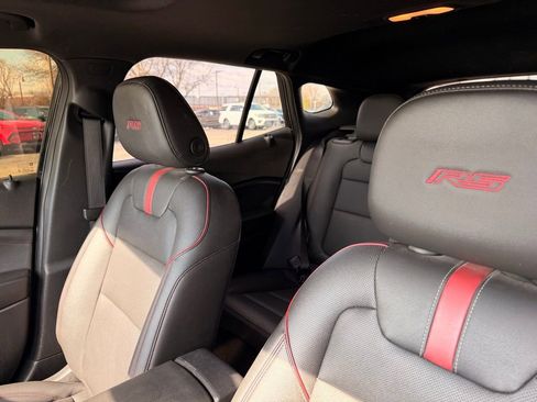 Used 2024 Chevrolet Trax RS w/ Sunroof Package image 14