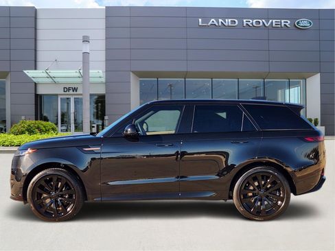 New 2026 Land Rover Range Rover Sport Dynamic SE image 3