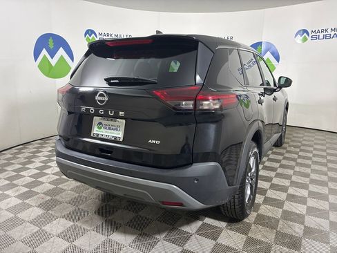 Used 2023 Nissan Rogue S AWD/4WD image 7