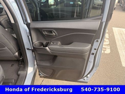 Certified 2025 Honda Ridgeline Sport image 33