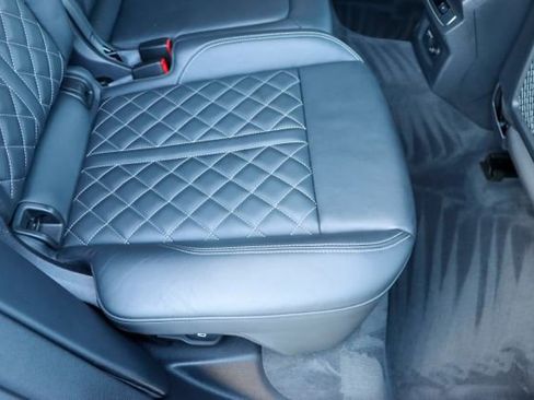 Used 2021 Audi SQ5 Premium Plus w/ Premium Plus Package image 20