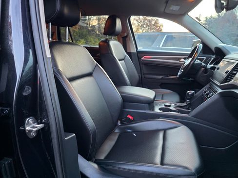 Used 2019 Volkswagen Atlas SE image 15