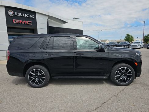 Used 2024 Chevrolet Tahoe RST w/ Luxury Package AWD/4WD image 8