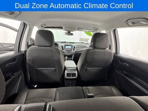 Used 2018 Chevrolet Equinox LT image 18