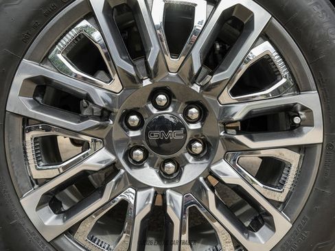 Used 2024 GMC Yukon Denali Ultimate w/ LPO, Floor Liner Package AWD/4WD image 64