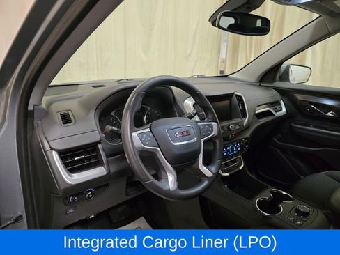Used 2023 GMC Terrain SLE w/ Driver Convenience Package image 15