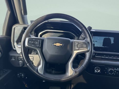 Used 2022 Chevrolet Silverado 1500 LT image 19