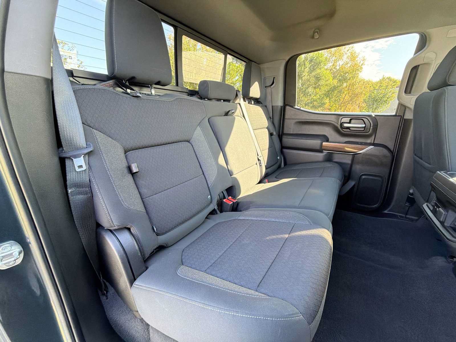 Used 2020 Chevrolet Silverado 1500 RST AWD/4WD image 17