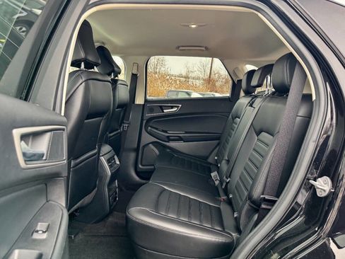 Used 2020 Ford Edge SEL w/ Convenience Package image 18