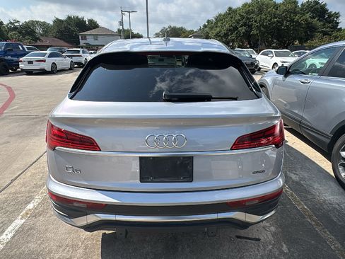 Used 2022 Audi Q5 2.0T Premium AWD/4WD image 6