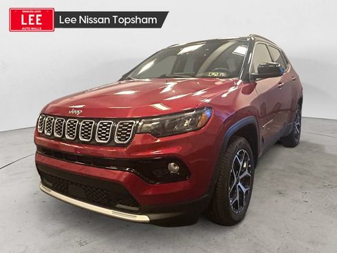 Used 2025 Jeep Compass Limited AWD/4WD image 1
