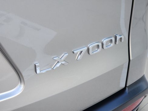 Used 2025 Lexus LX 700h Luxury w/ Appearance Package AWD/4WD image 42