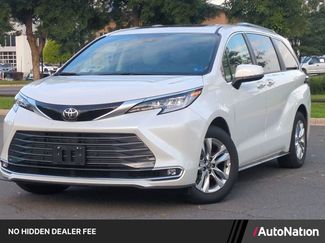 Used 2026 Toyota Sienna Limited AWD/4WD video 1