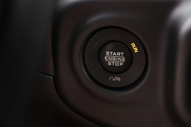 Used 2021 Jeep Gladiator Mojave AWD/4WD image 14