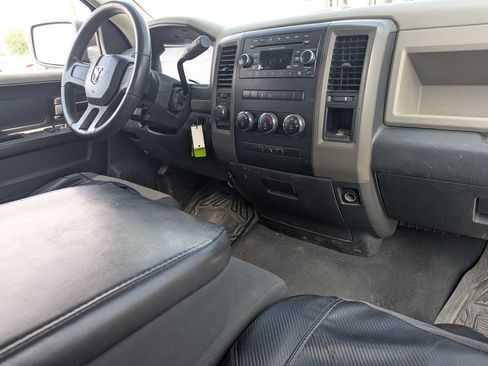 Used 2011 RAM 1500 ST w/ SXT Appearance Group AWD/4WD image 27