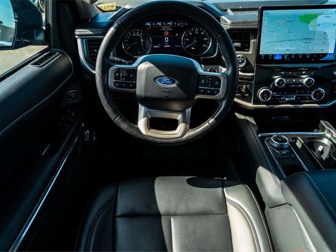 Used 2024 Ford Expedition Max XLT RWD image 31