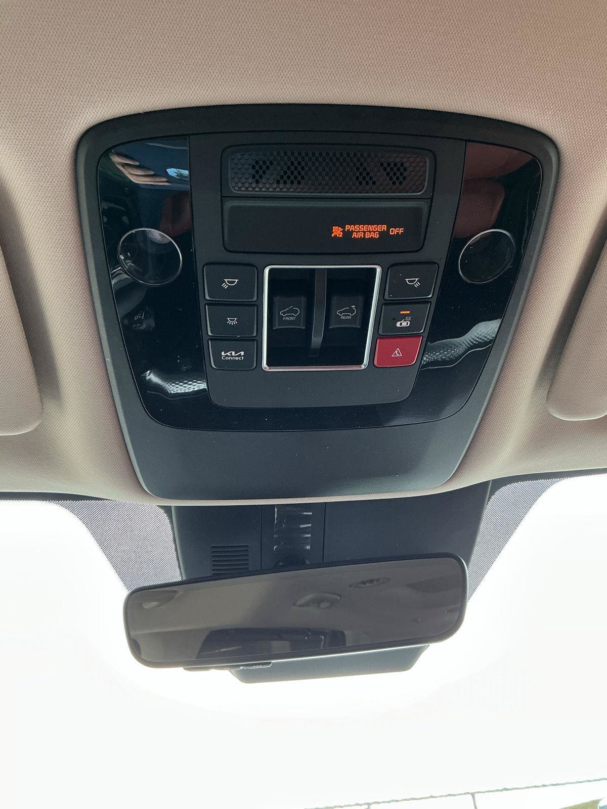 Used 2024 Kia Carnival SX Prestige FWD image 14