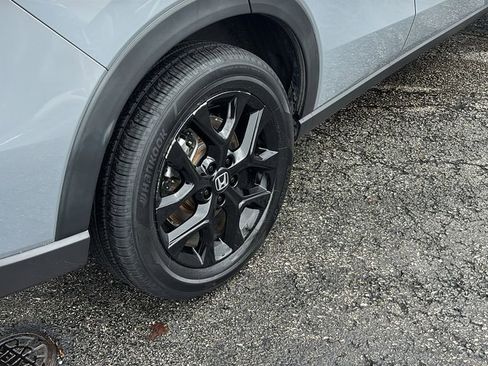 Used 2023 Honda HR-V Sport image 8