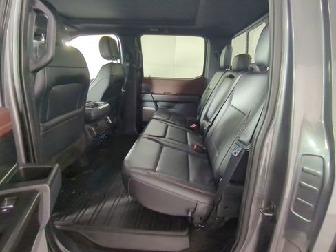 Used 2021 Ford F150 Lariat w/ Equipment Group 502A High image 13