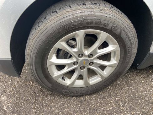 Used 2019 Chevrolet Equinox LT image 4