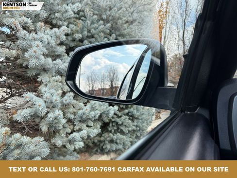 Used 2021 Toyota Tacoma TRD Off-Road image 24