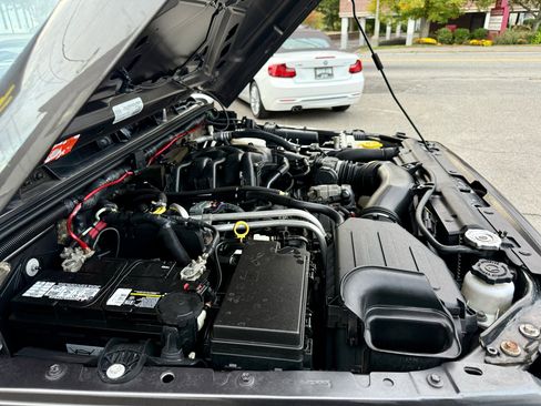 Used 2016 Jeep Wrangler Unlimited Sport w/ Quick Order Package 24S image 33