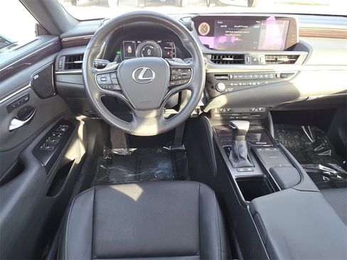 Used 2021 Lexus ES 300h w/ Premium Package image 20