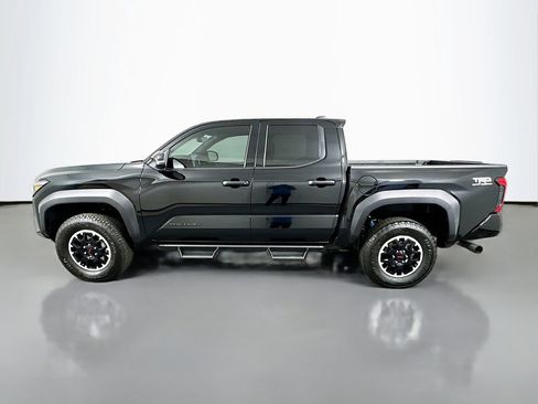 Used 2025 Toyota Tacoma TRD Off-Road w/ TRD Off Road Upgrade Package image 8