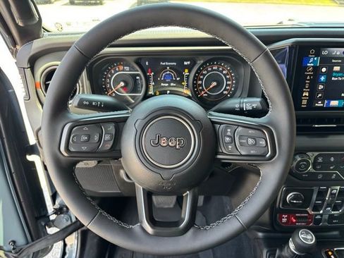 New 2026 Jeep Gladiator Mojave AWD/4WD image 13