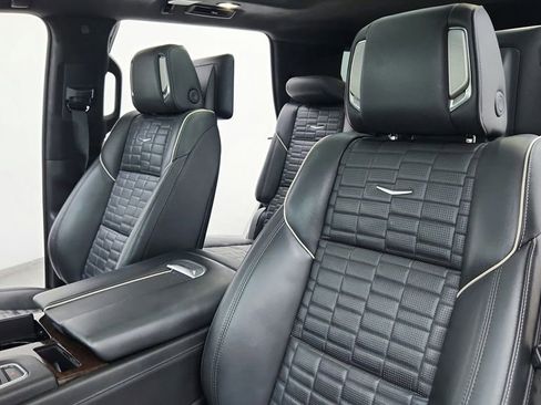 Used 2022 Cadillac Escalade Sport Platinum image 21