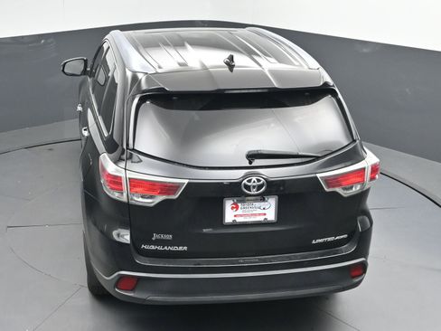 Used 2016 Toyota Highlander Limited image 37