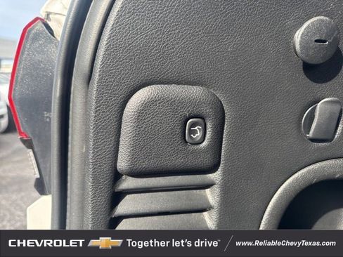 Used 2021 Jeep Grand Cherokee Laredo X image 21