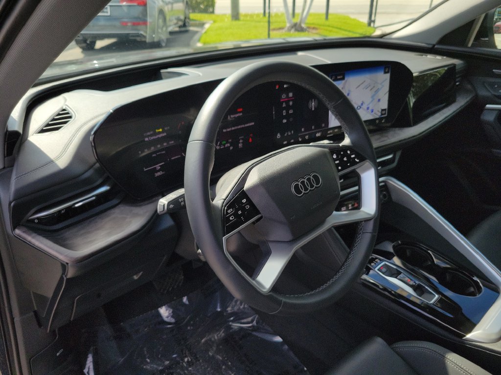 Used 2025 Audi Q5 Premium Plus AWD/4WD image 7