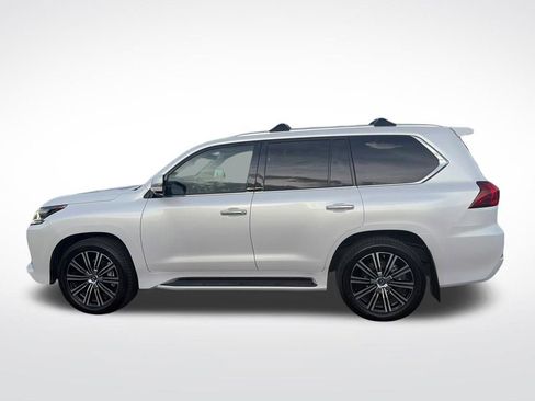 Used 2021 Lexus LX 570 4WD w/ Luxury Package image 2