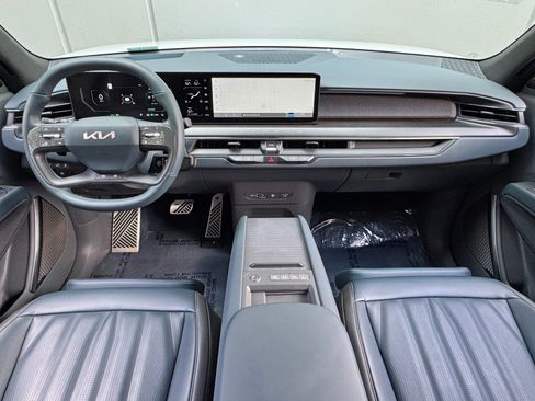Used 2024 Kia EV9 GT-Line AWD/4WD image 13
