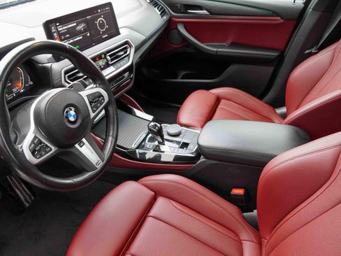 Certified 2023 BMW X4 xDrive30i w/ M Sport Package image 10