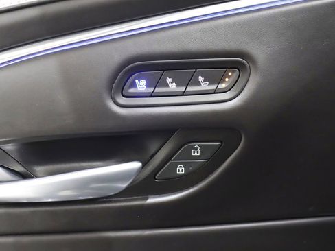 Used 2024 Cadillac Escalade V AWD/4WD image 41