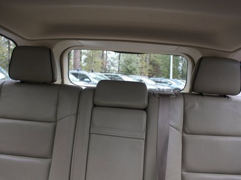 Used 2017 Jeep Grand Cherokee Overland image 38