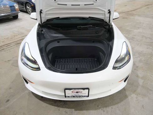 Used 2023 Tesla Model 3 Standard Range RWD image 32