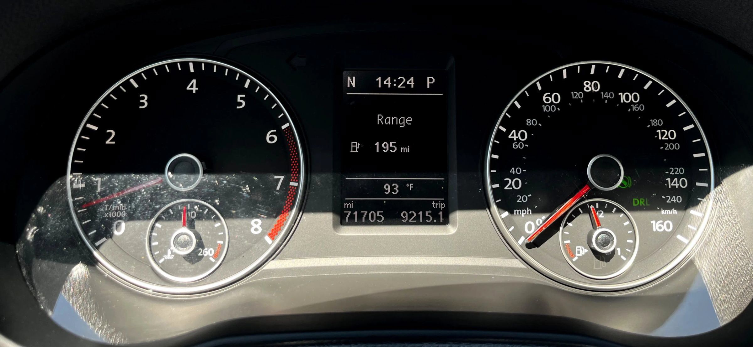 Used 2013 Volkswagen Passat 2.5 SE FWD image 28